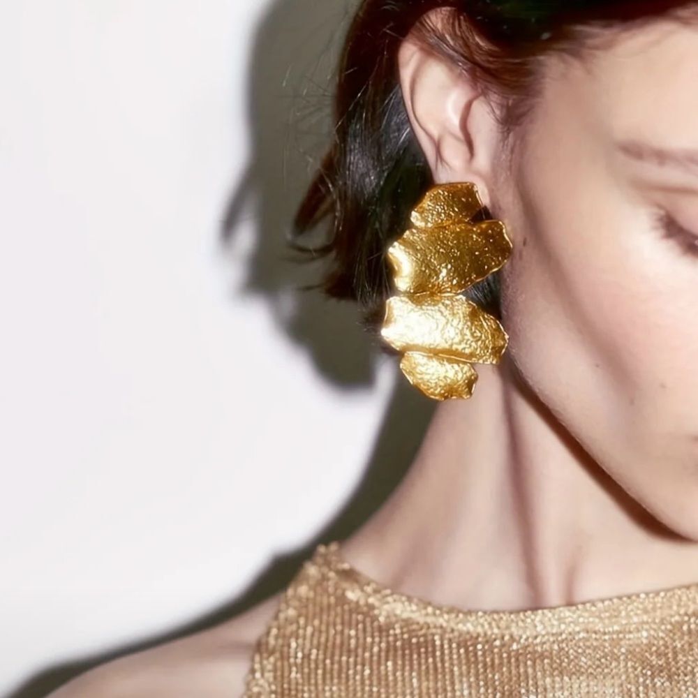Textured Statement Earrings N836